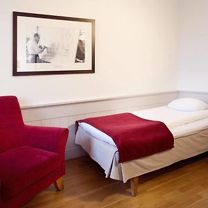 Compact Single Room